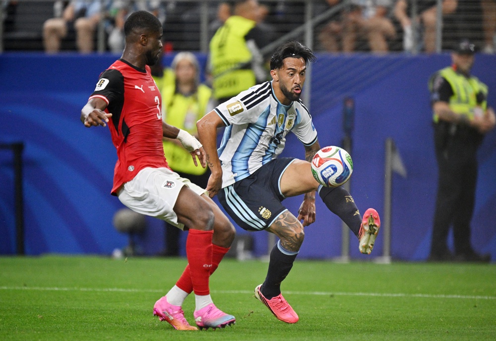  (Reuters)