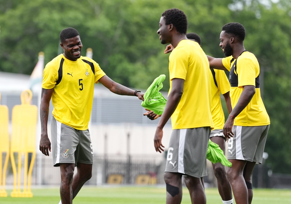 Partey, left, in training with his Ghana teammates at Bryant University, Smithfield (PA)