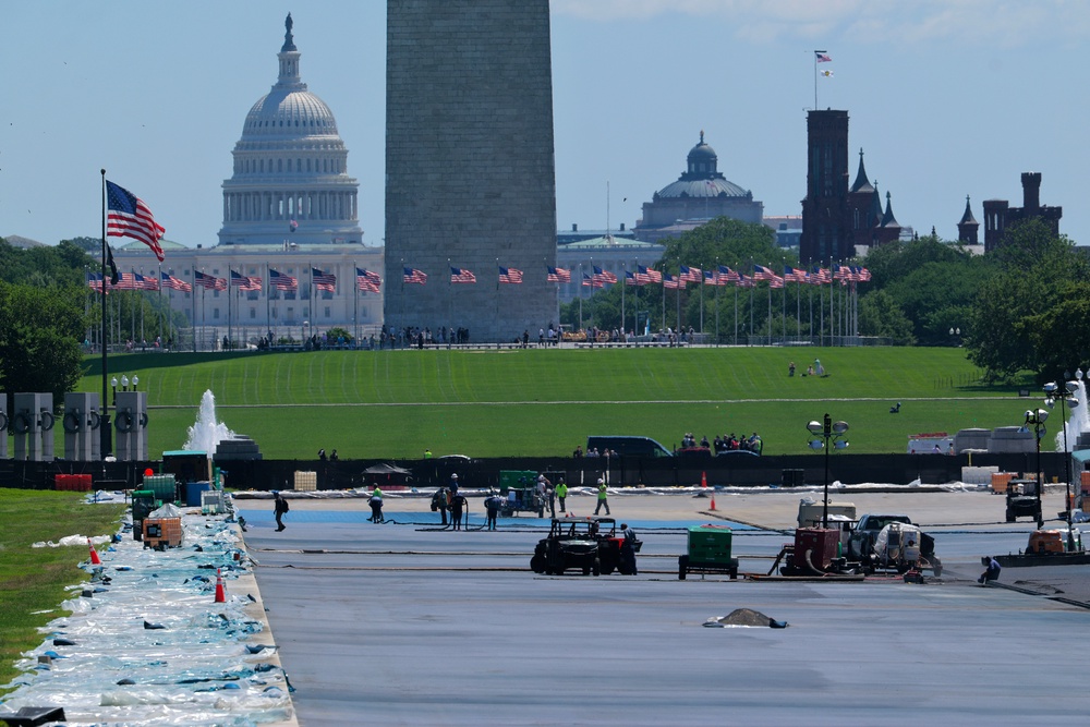 The administration may need to drain the Reflecting Pool again to complete the renovation, according to officials (Getty)