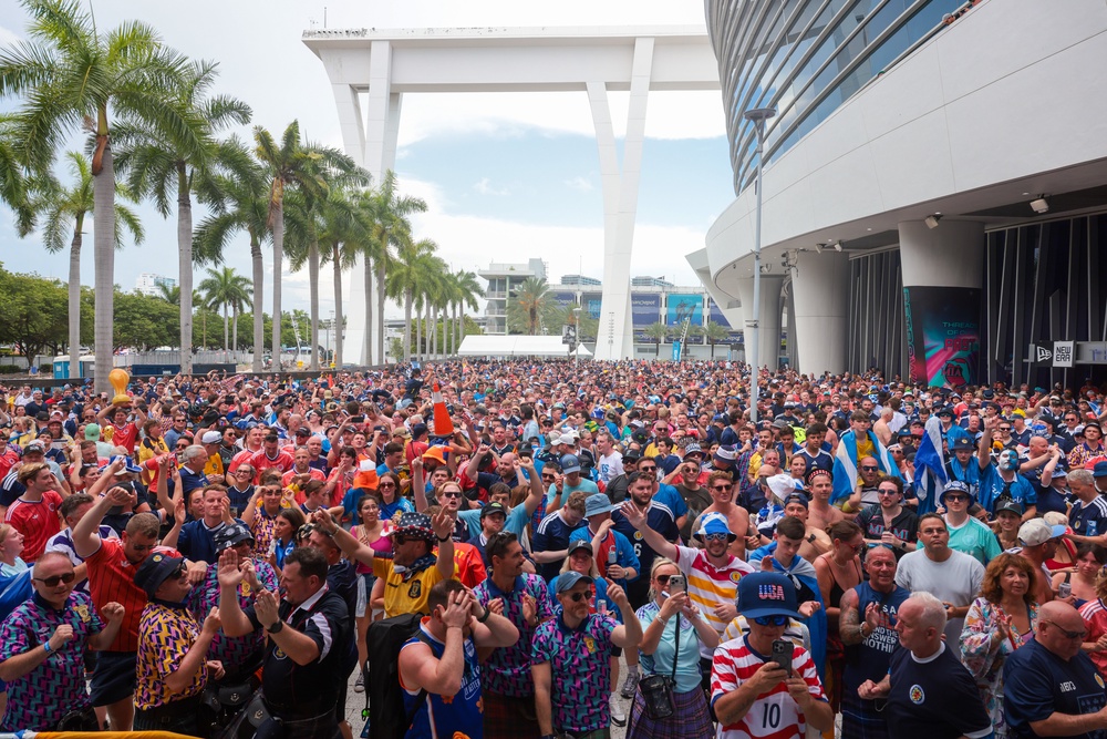 Scotland fans celebrate before the MLB game between the Texas Rangers and the Miami Marlins. (Getty)