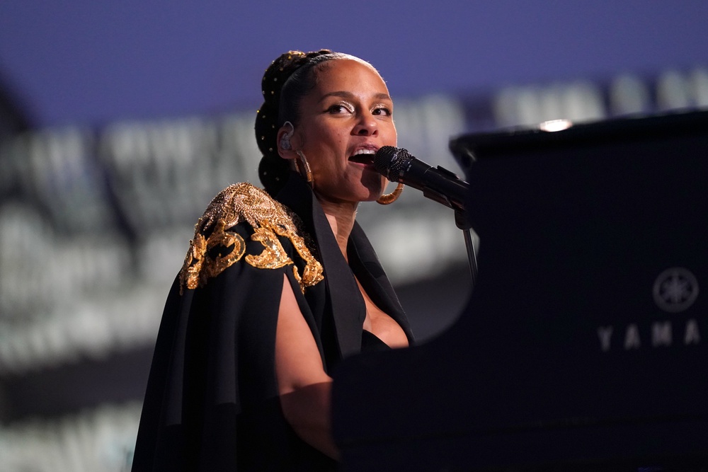 Alicia Keys performing during the Platinum Party at the Palace at Buckingham Palace (Joe Giddens/PA) (PA Archive)