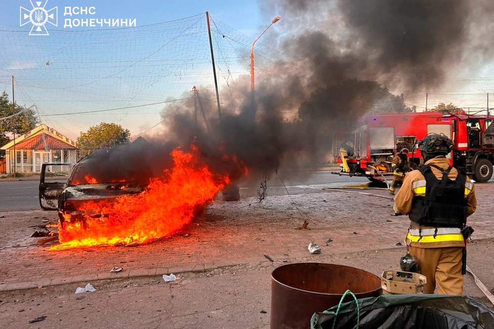 The attack was carried out on Druzhkivka, Donetsk region, (Ukrainian Emergency Service)