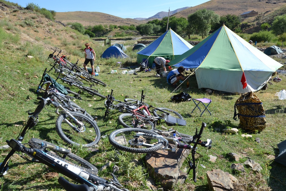 Cycling in Uzbekistan ((World Expenditions/PA))