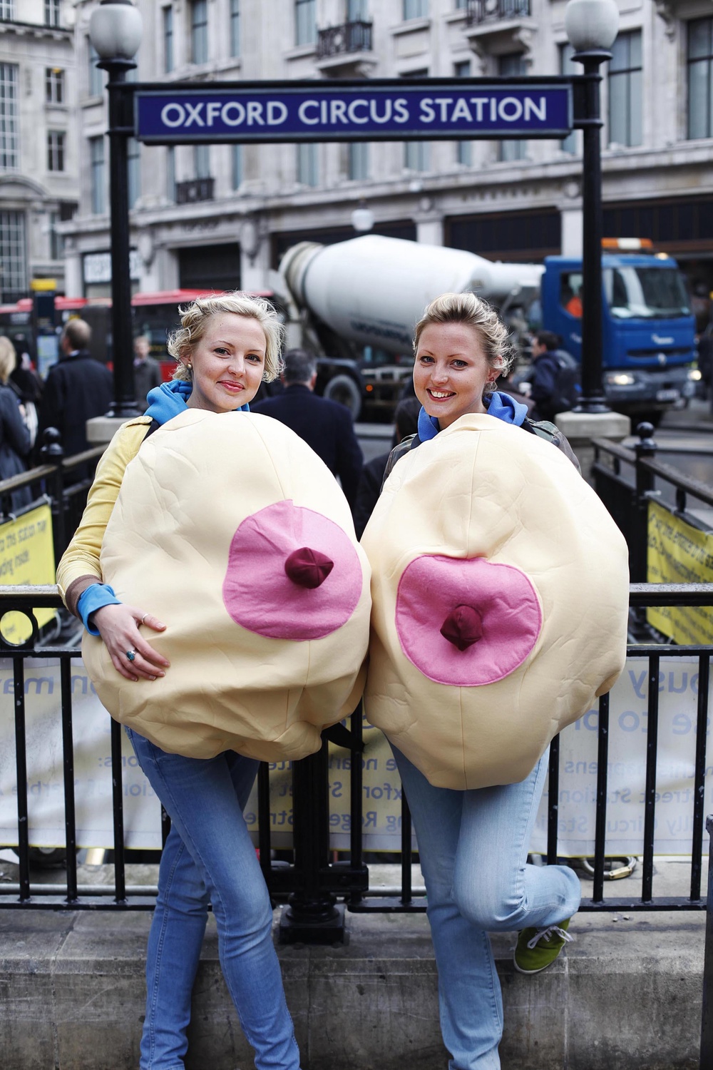 Maren (left) and Kris Hallenga founded CoppaFeel! after Kris was diagnosed with breast cancer at 23 (David Parry/PA) (PA Archive)