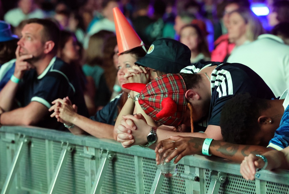 Fans watching at the Glasgow Hydro looked deflated at the final whistle (Steve Welsh/PA) (PA Wire)