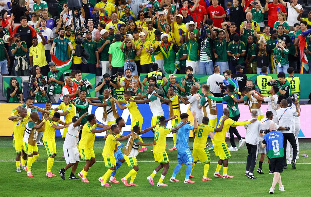 Image from: South Africa v Canada LIVE: Co-hosts kick start knockout rounds with clash against Bafana Bafana