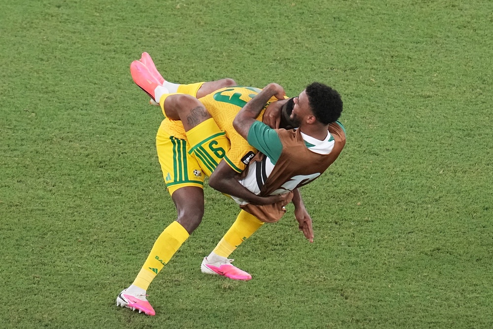 South Africans celebrate after winning the World Cup Group A soccer match against South Korea in Guadalupe (AP)