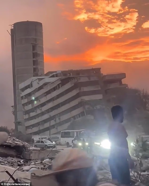 Harrowing footage has revealed the extent of the damage (X/@@cristiancrespoj)