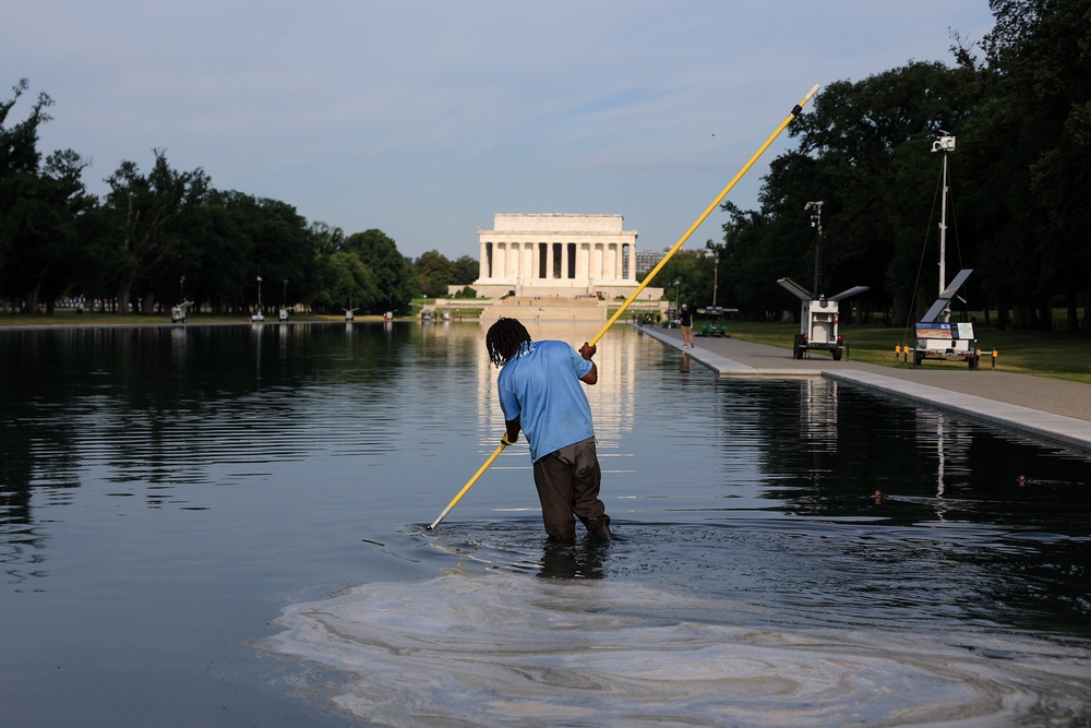Despite President  Trump spending millions on refurbishing the pool, the sealant used on its concrete bottom has quickly peeled away (Getty)