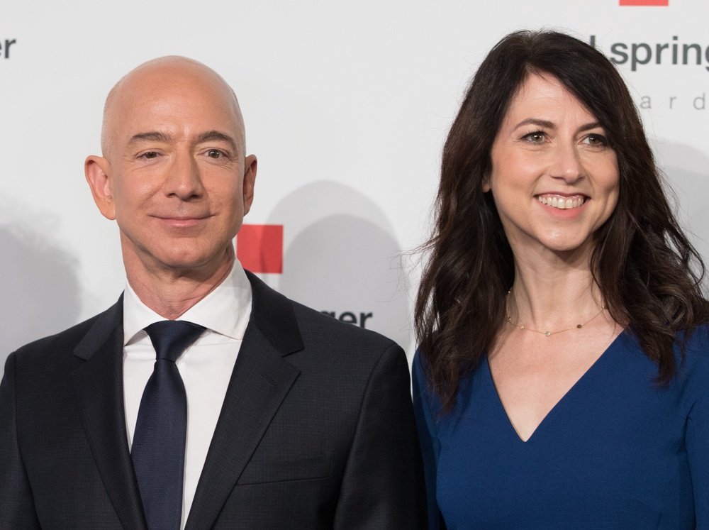 Amazon boss Jeff Bezos and MacKenzie Scott divorced in 2019, after 26 years of marriage (dpa/AFP via Getty Images)