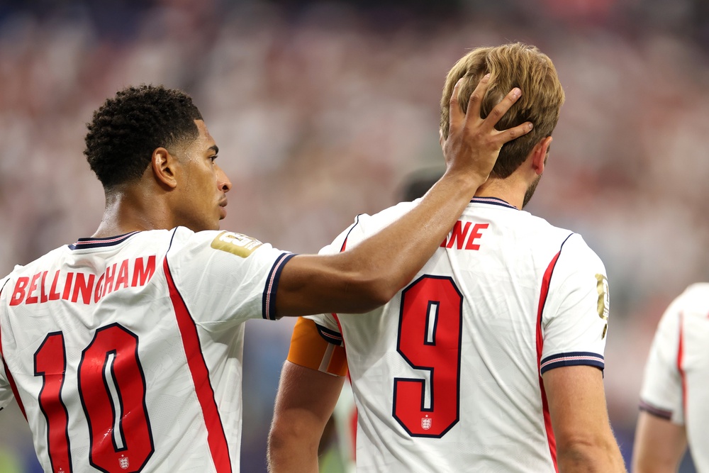 Harry Kane #9 of England celebrates with Jude Bellingham #10 after scoring a penalty for the team's first goal during the FIFA World Cup 2026 (Getty)