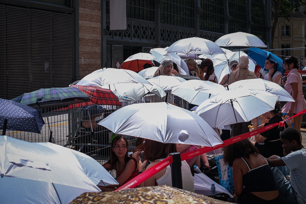 Paris brought in event and drinking bans this week after sweltering under 40C temperatures (Getty)