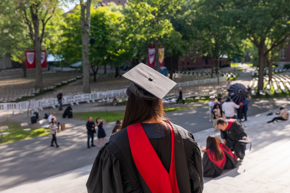 ‘I just want to say that I'm really sorry to anyone who is stressing, anxious, and unsure how they're going to handle this change,’ a Reddit user wrote in a post about switching out of the SAVE plan (Getty Images)