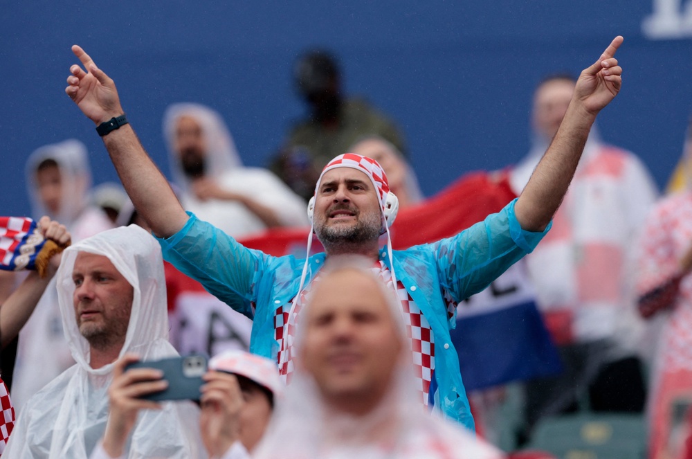  (Reuters)