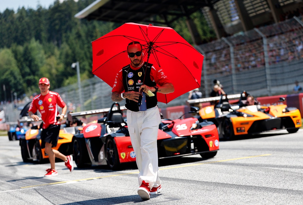  (Reuters)