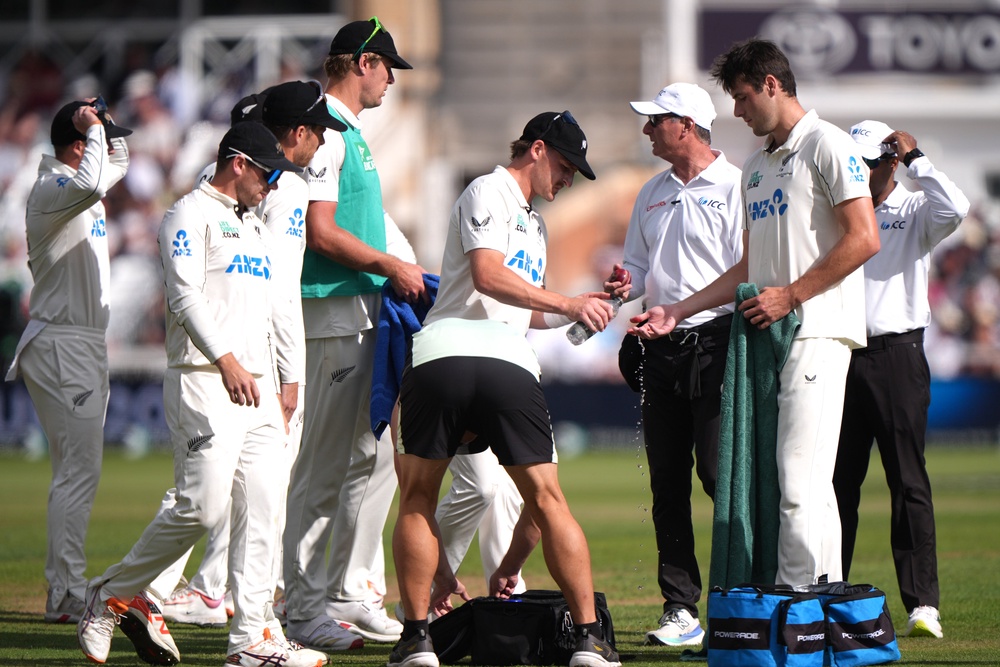 Will O'Rourke (right) suffered a finger injury last night (PA)