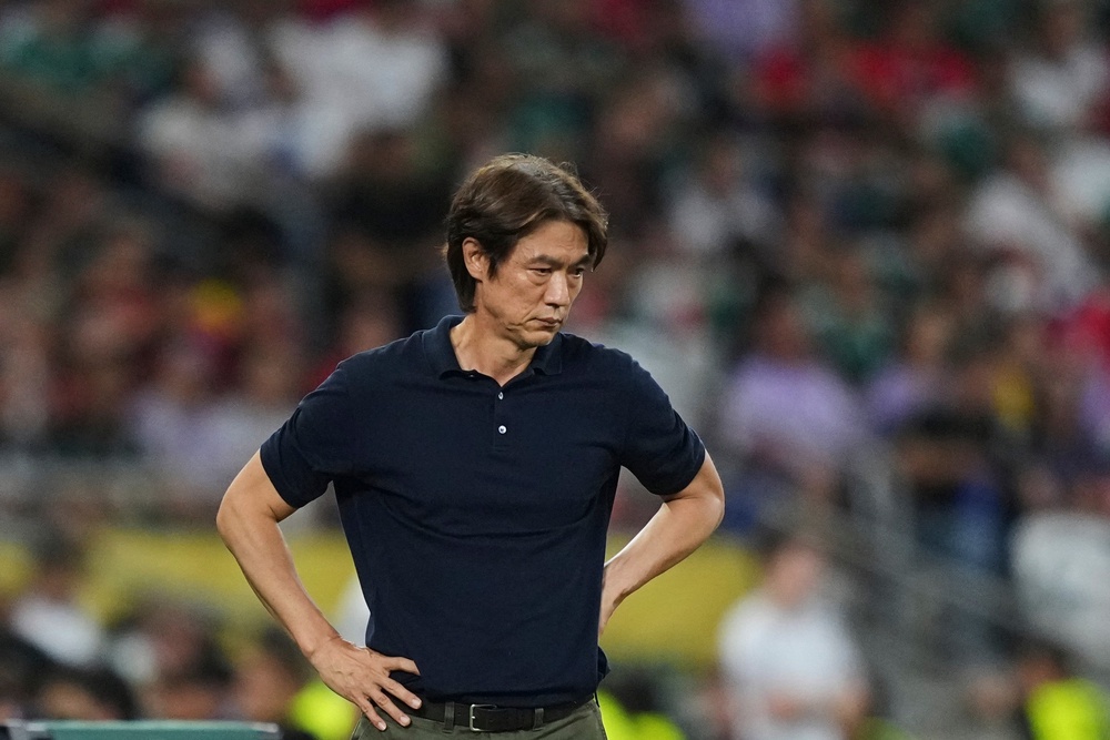 Hong Myung-bo failed to guide South Korea beyond the group stage (AP)