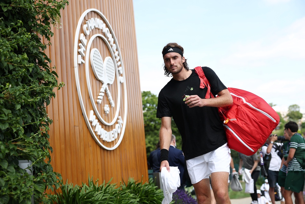 Image from: Wimbledon 2026 LIVE: Norrie and Dart lead British fightback after Raducanu’s last-minute injury withdrawal