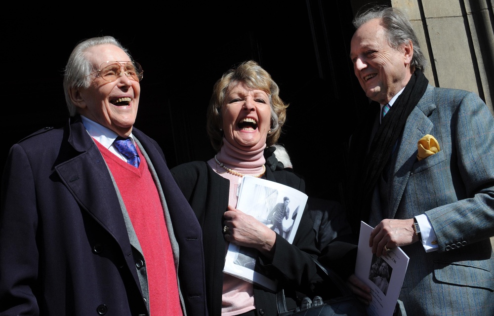 Lawrence Of Arabia actor Peter O’Toole, left, was also at the service of thanksgiving with the To The Manor Born co-stars (PA) (PA Archive)