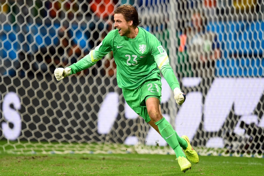 Image from: Spain vs Austria LIVE: Oyarzabal brace eases European champions through World Cup last 32