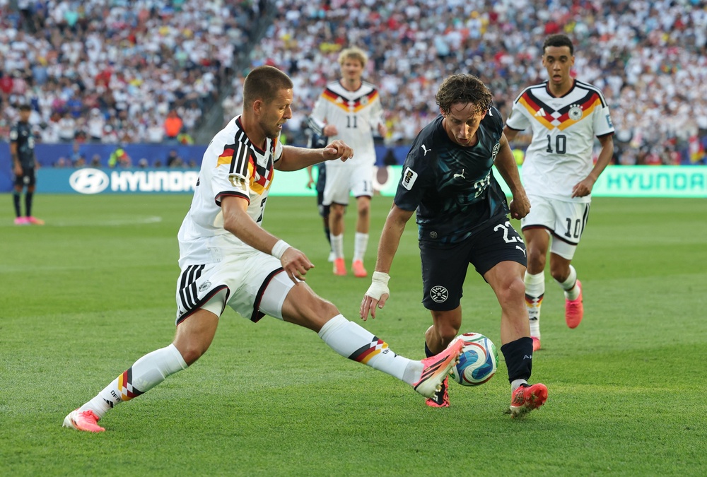  (Reuters)
