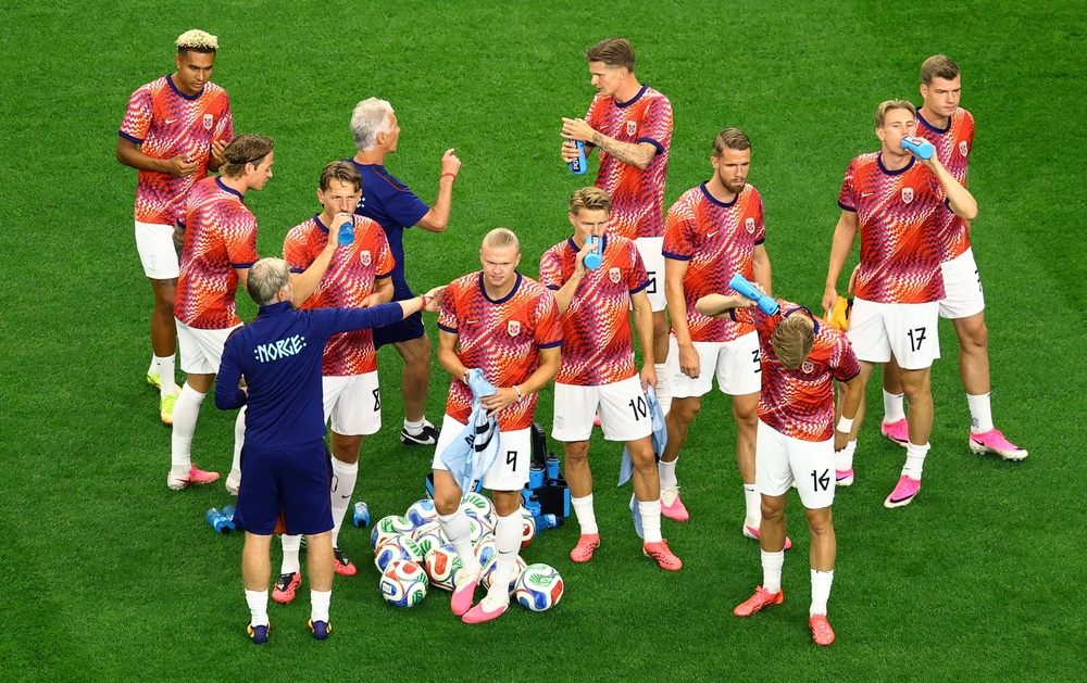  (Reuters)