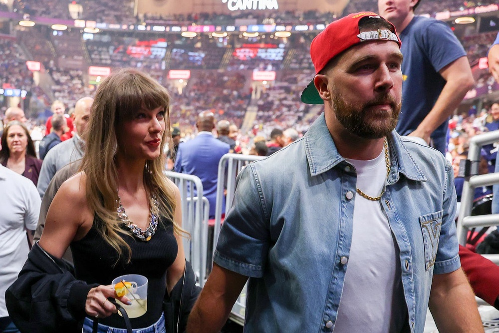 Image from: Taylor Swift wedding live: Preparations in full swing ahead of rumoured rehearsal dinner tonight at Madison Square Garden
