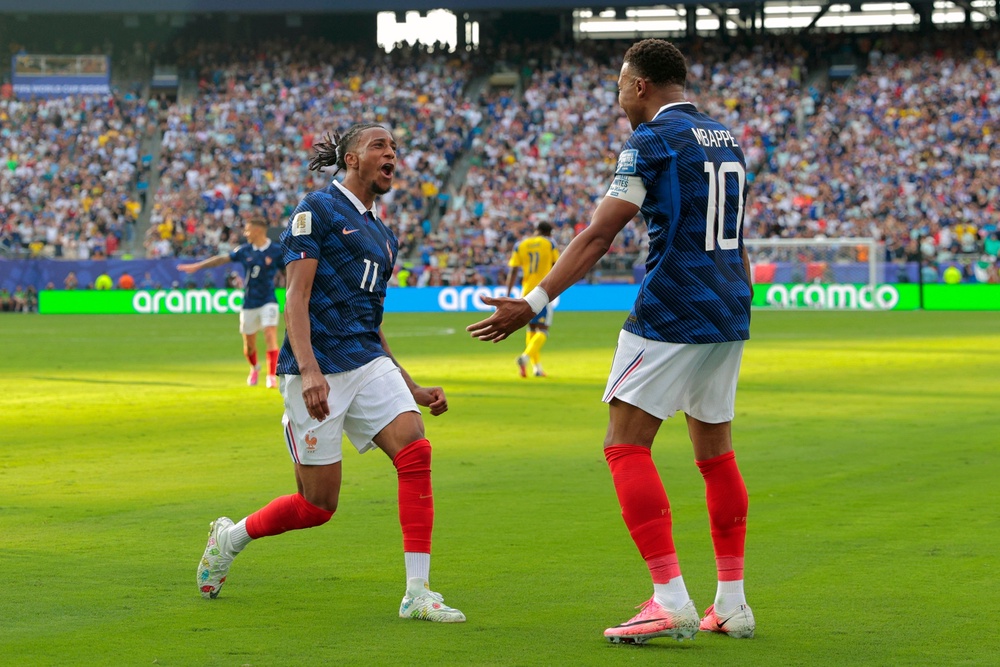 Image from: France v Sweden LIVE: Mbappe inspires brilliant Les Bleus to cruise into World Cup last 16