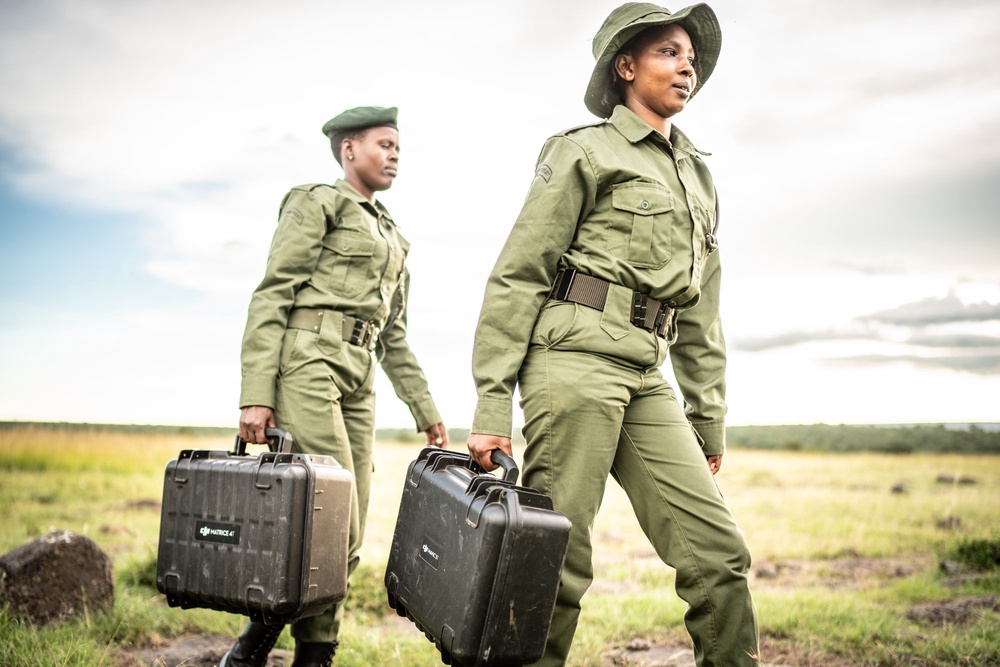 Rangers carrying drones in Kenya (Mara Elephant Project)
