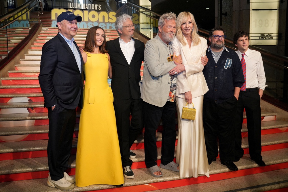 Chris Meledandri, Zoey Deutch, Pierre Coffin, Jeff Bridges, Allison Janney, Bobby Moynihan, and Jesse Eisenberg attend the 'Minions & Monsters' premiere (Reuters)