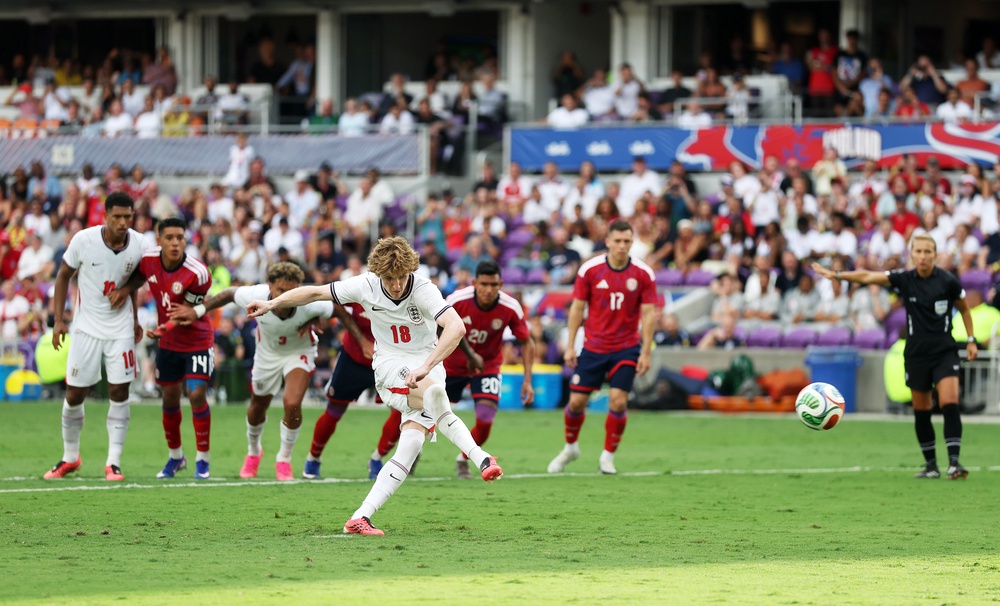 Anthony Gordon converted his penalty against Costa Rica last month (Getty)