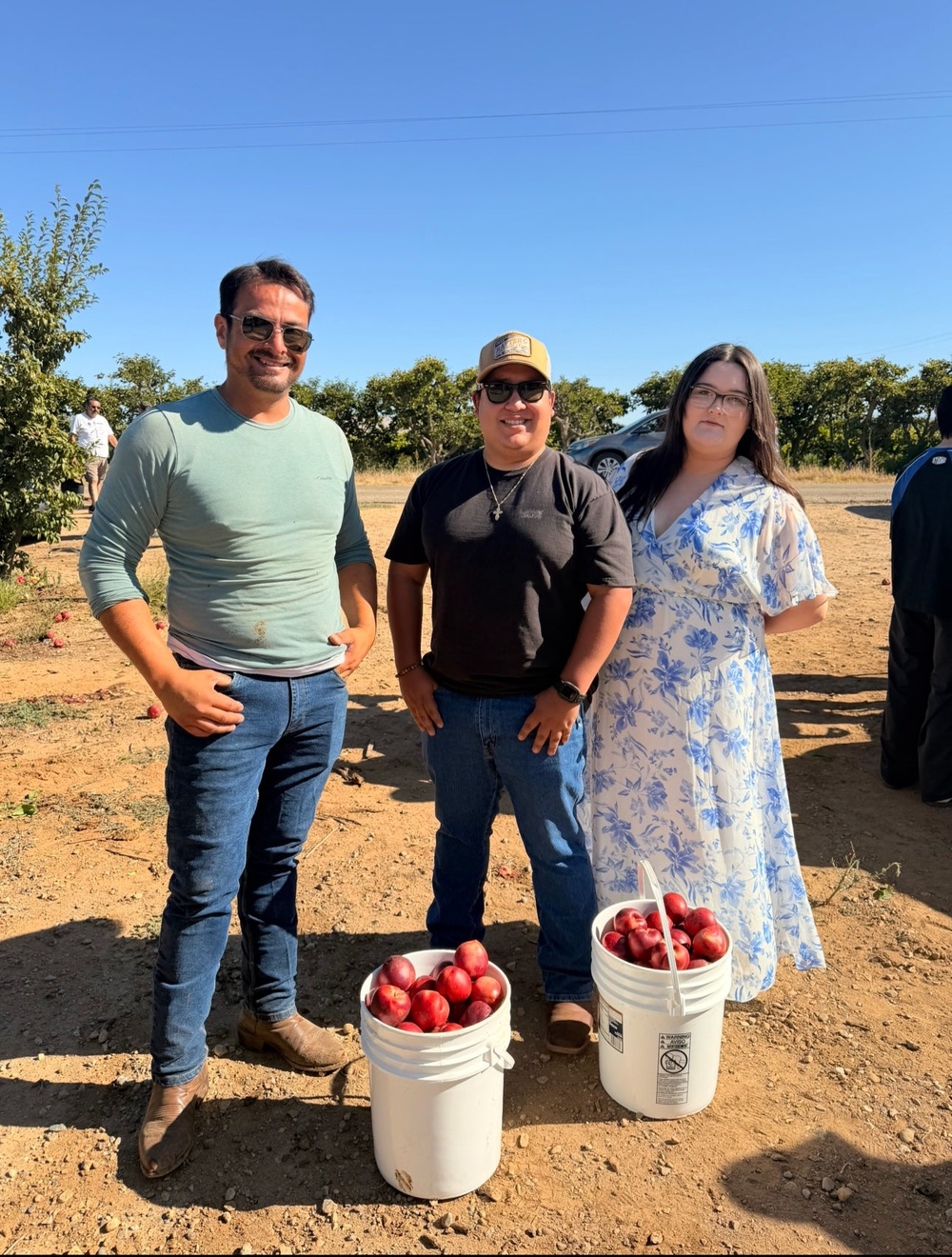 Cesar Mora of Reedley has decided to give away his nectarines instead of watching them rot amid a legal battle with one of the largest produce companies in the US (No Nectarines Wasted via GoFundMe)