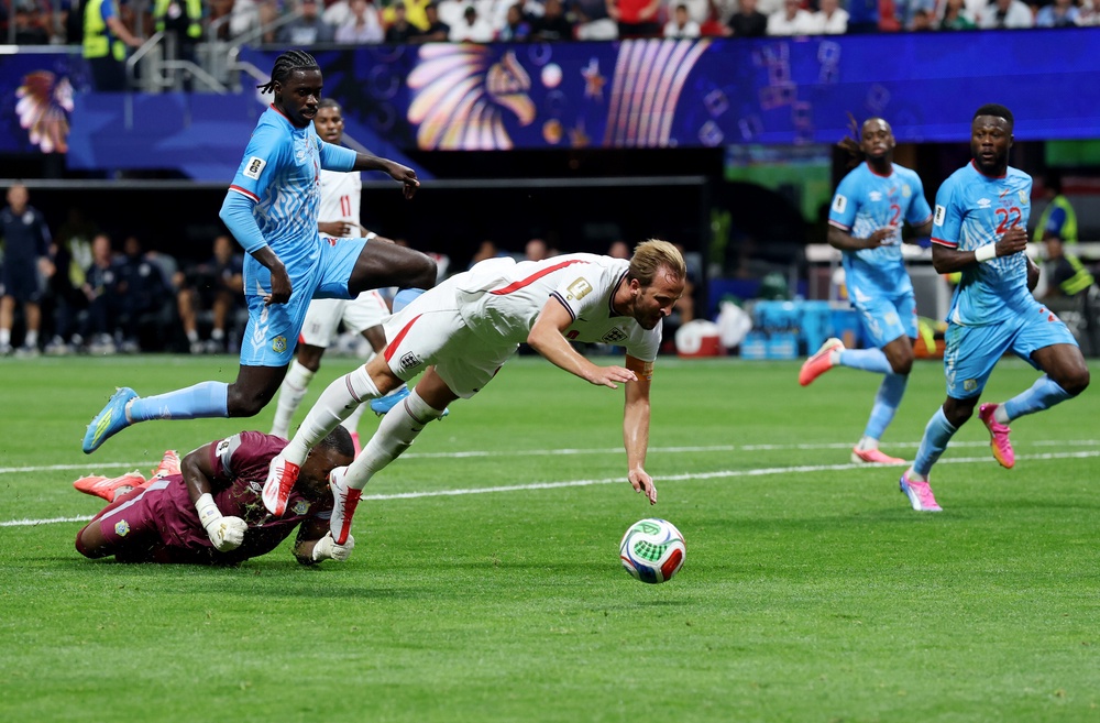 Kane was denied a fairly clear first-half penalty (Getty)