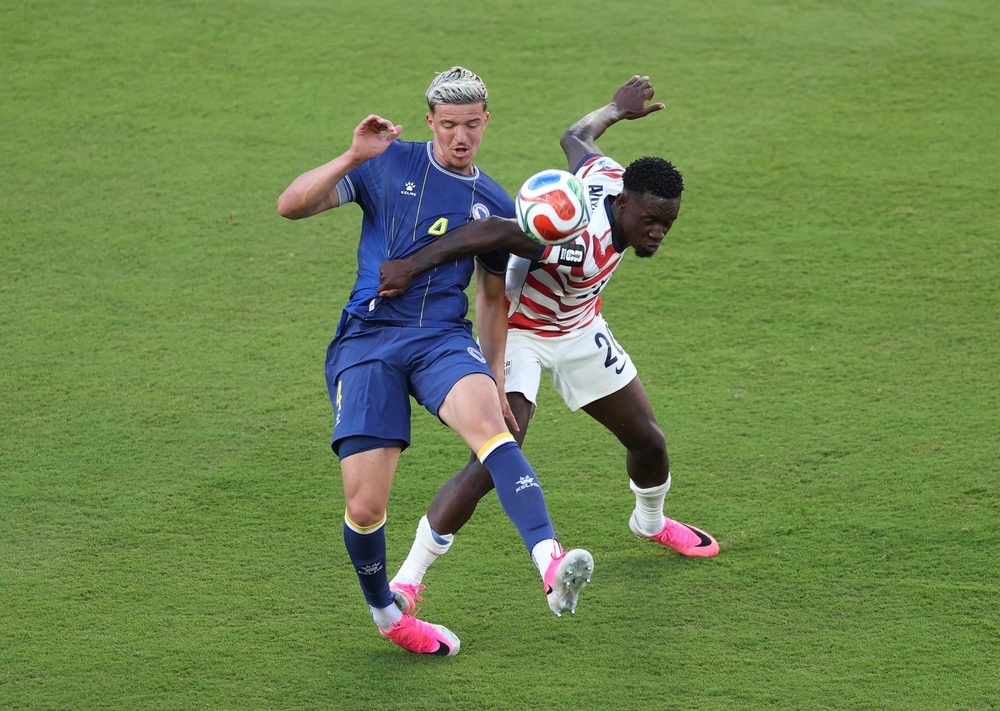 Folarin Balogun was sent-off for this challenge in USA’s win over Bosnia (Getty)