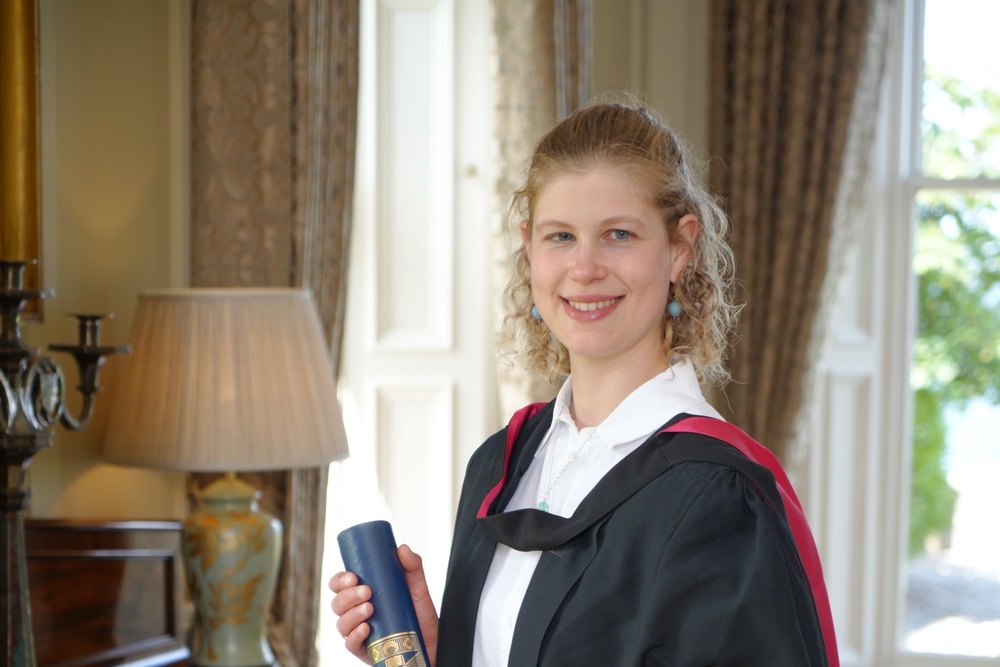 Lady Louise Windsor on her graduation day (University House in St Andrews/PA)