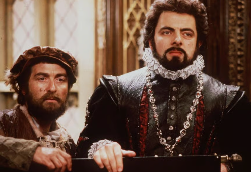 Tony Robinson alongside Rowan Atkinson in sitcom 'Blackadder' (BBC)