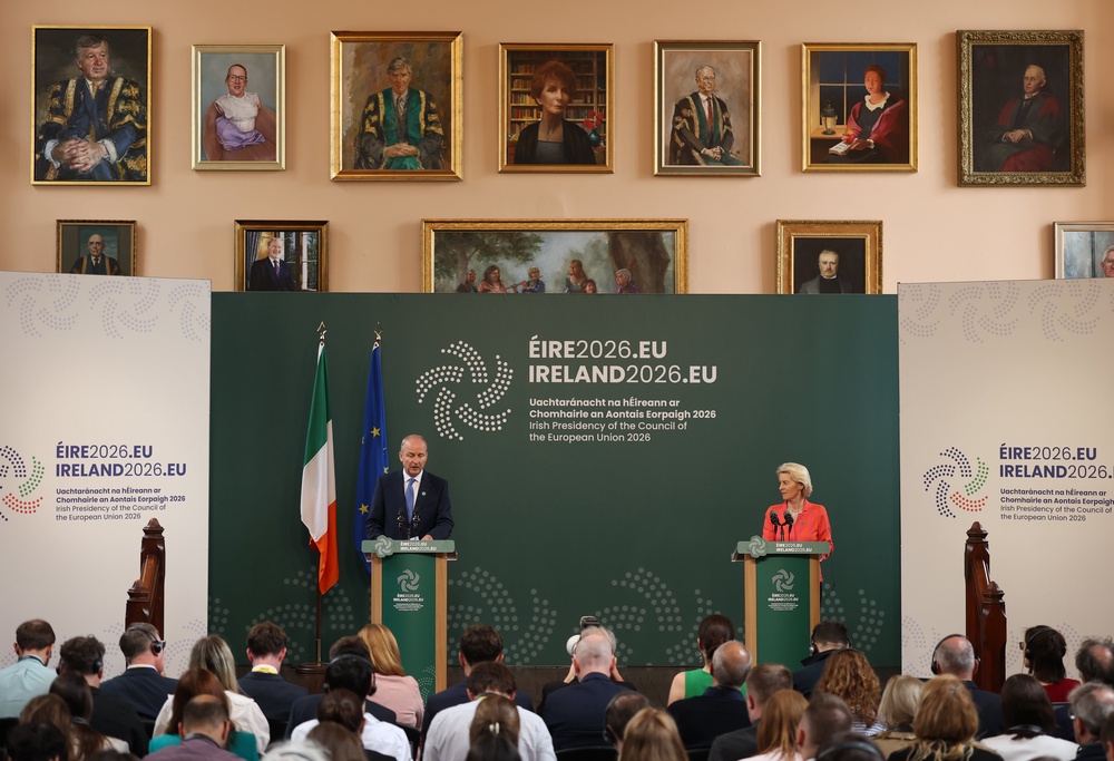 Taoiseach Micheal Martin and European Commission President Ursula von der speaking during a press conference in the Main Quadrangle at University College Cork (Liam McBurney/PA) (PA Wire)