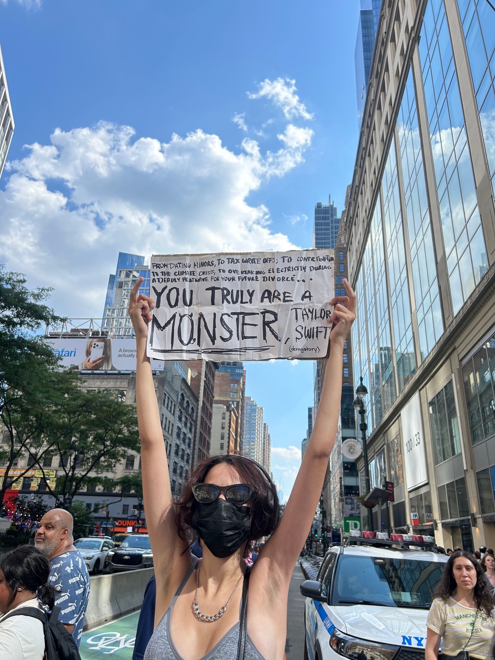  (Carsen Holaday/The Independent)