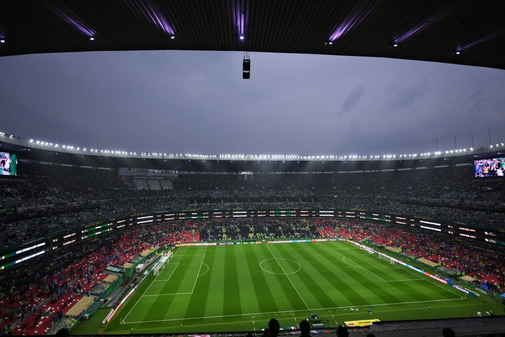 Image from: Mexico v England LIVE: Fifa backtrack on World Cup last-16 kick-off change amid storm threat
