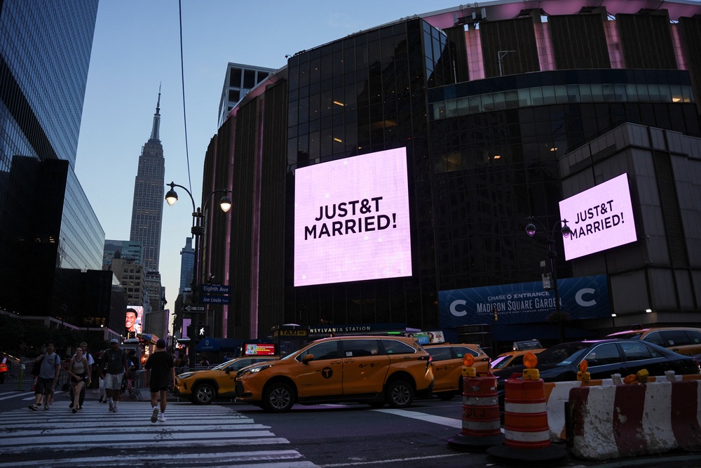 Baby just say yes: Taylor and Travis are married (Reuters)