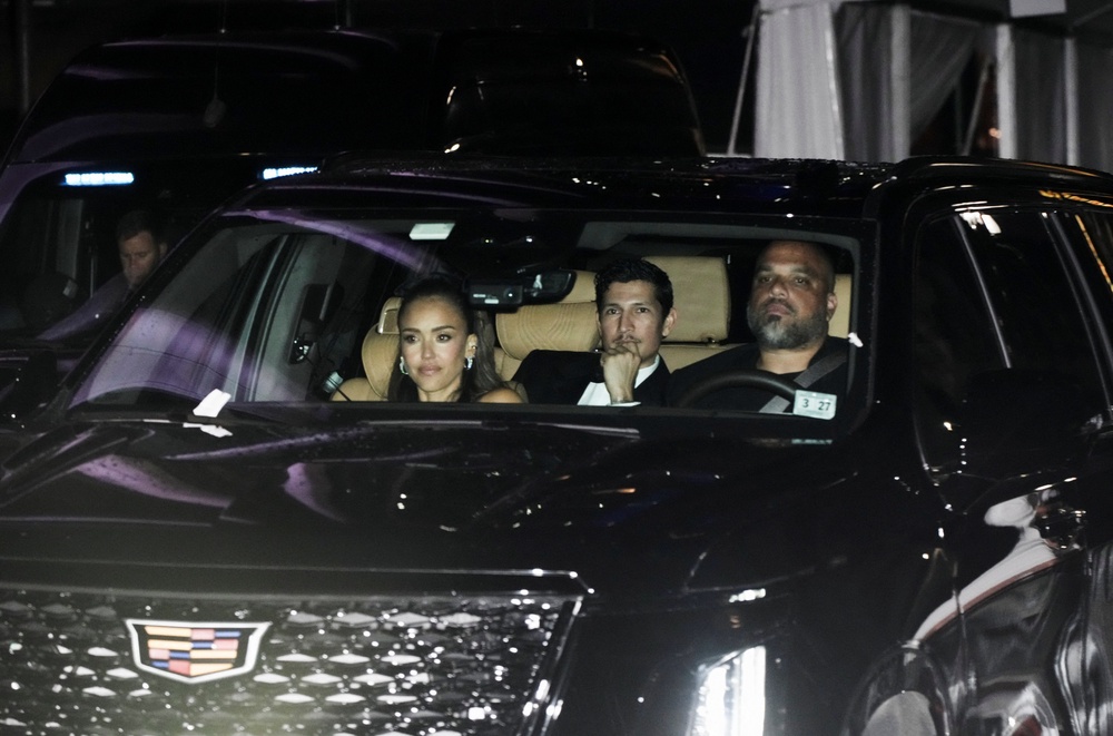 Jessica Alba and Danny Ramirez (Reuters)