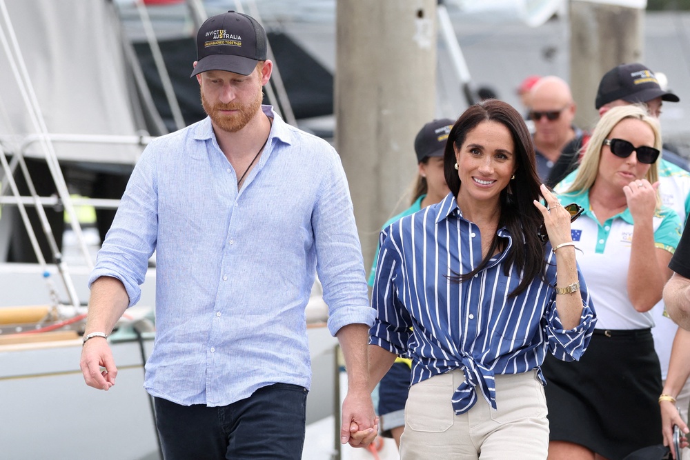 Image from: Prince Harry UK visit live: Duke arrives in UK solo after invite to stay at Buckingham Palace withdrawn ‘at last moment’