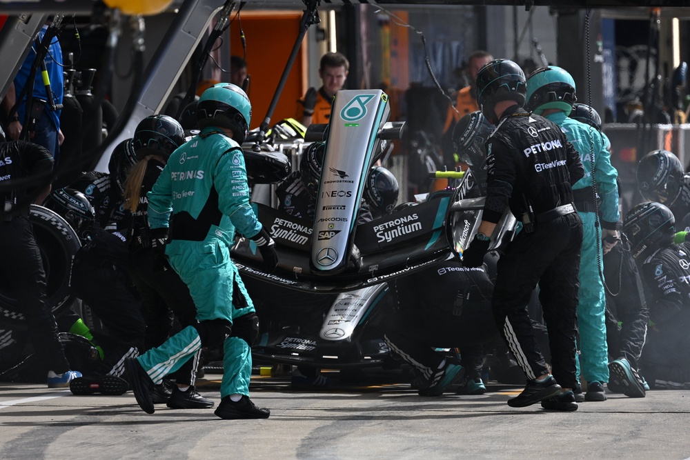 Kimi Antonelli's car issues resulted in a pointless grand prix handing the advantage to his championship rivals (AP)