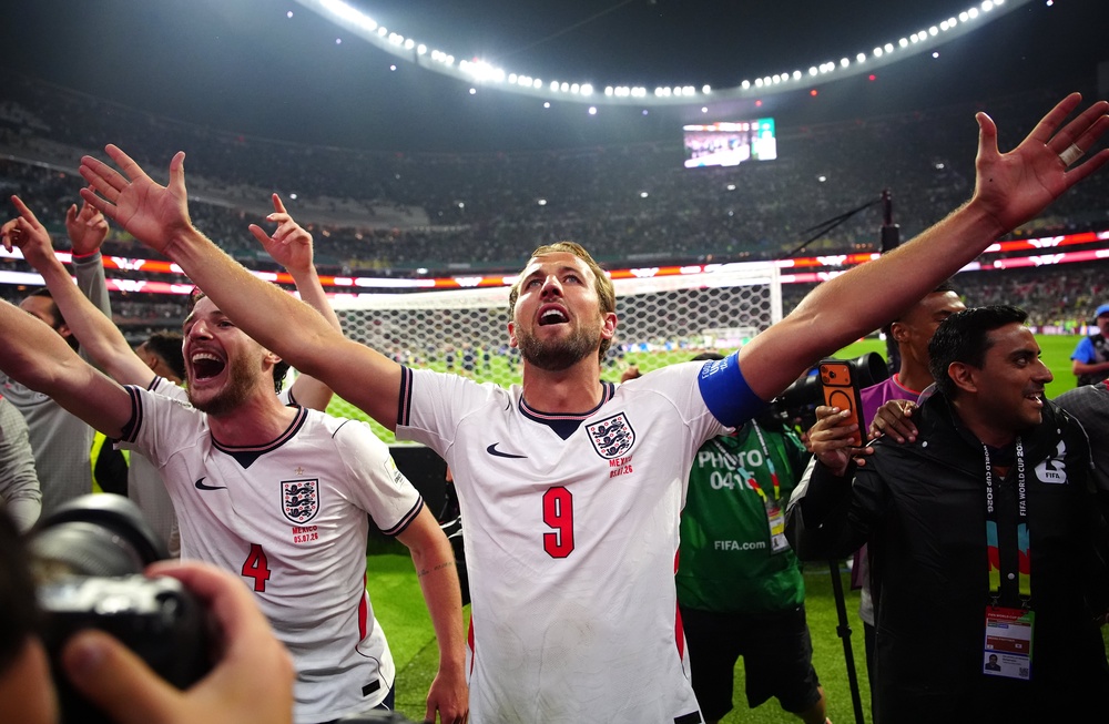 England's Harry Kane and team-mates celebrates in front of the fans (PA)