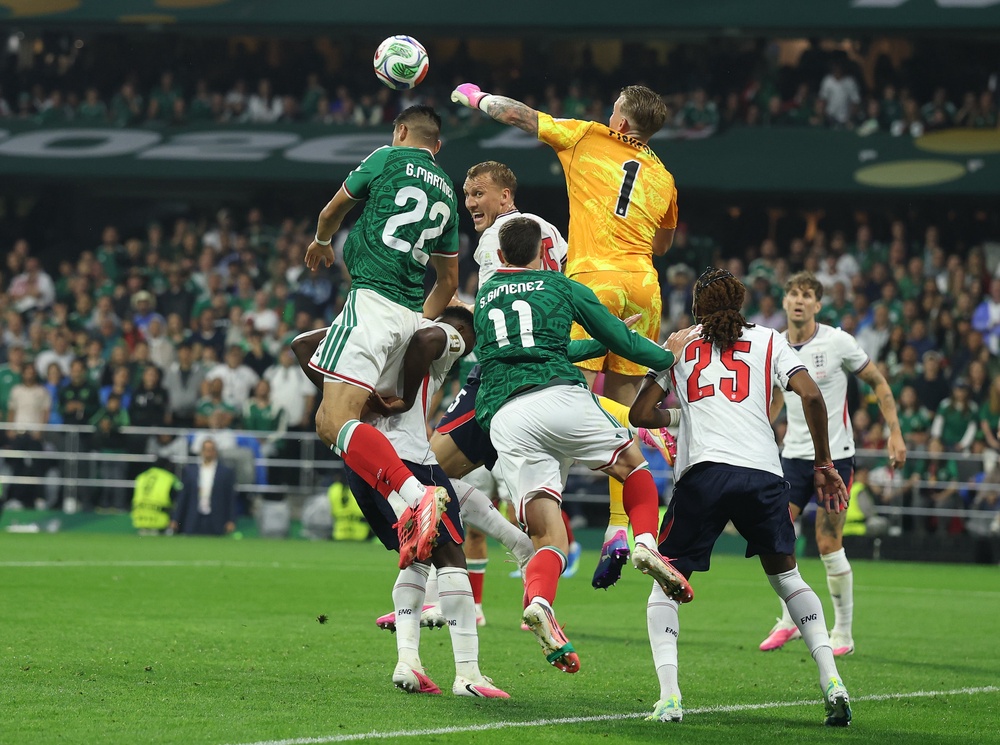 Jordan Pickford commanded his area (Getty)
