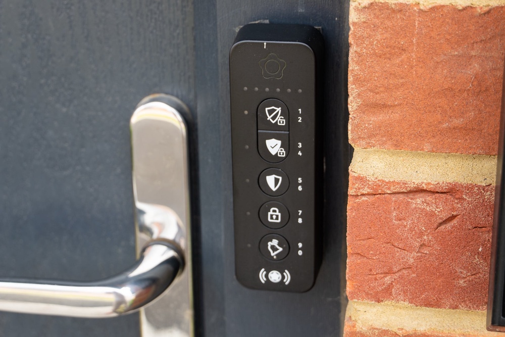 Verisure door lock keypad (The Independent / Alistair Charlton)