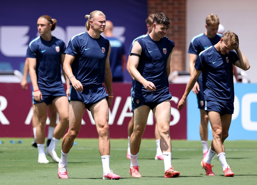 Norway’s players are preparing to face England at the World Cup having switched hotels in Miami (Getty)