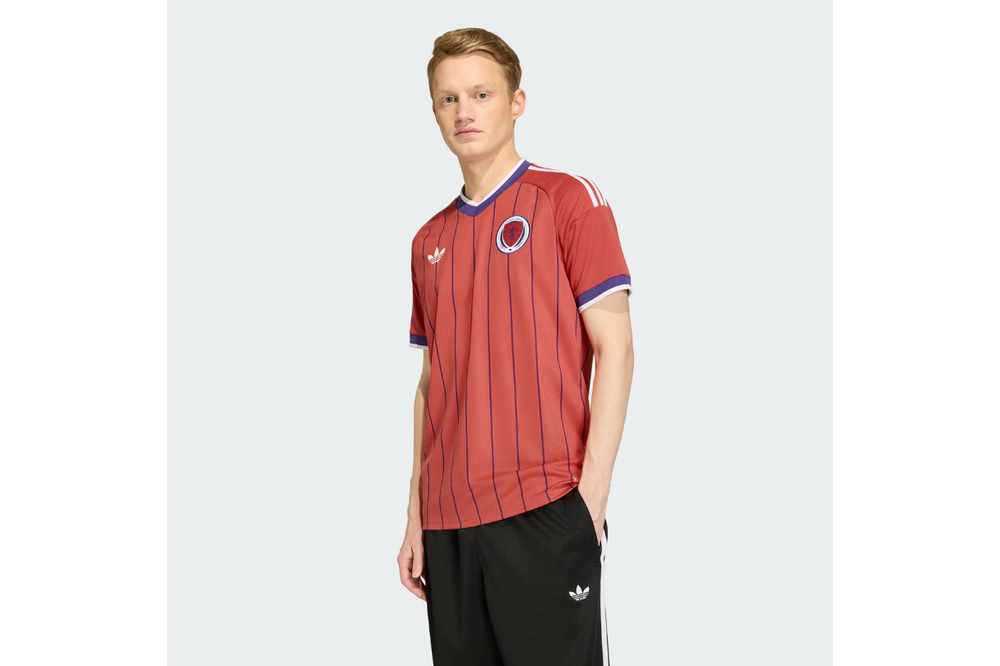 Image from: Anthony Hopkins spotted wearing England’s 2026 World Cup kit – here’s where to buy it