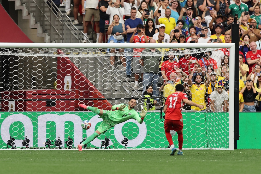 Ruben Vargas of Switzerland scores the fifth and winning penalty (Getty)