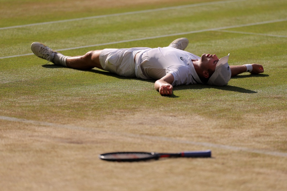  (Reuters)